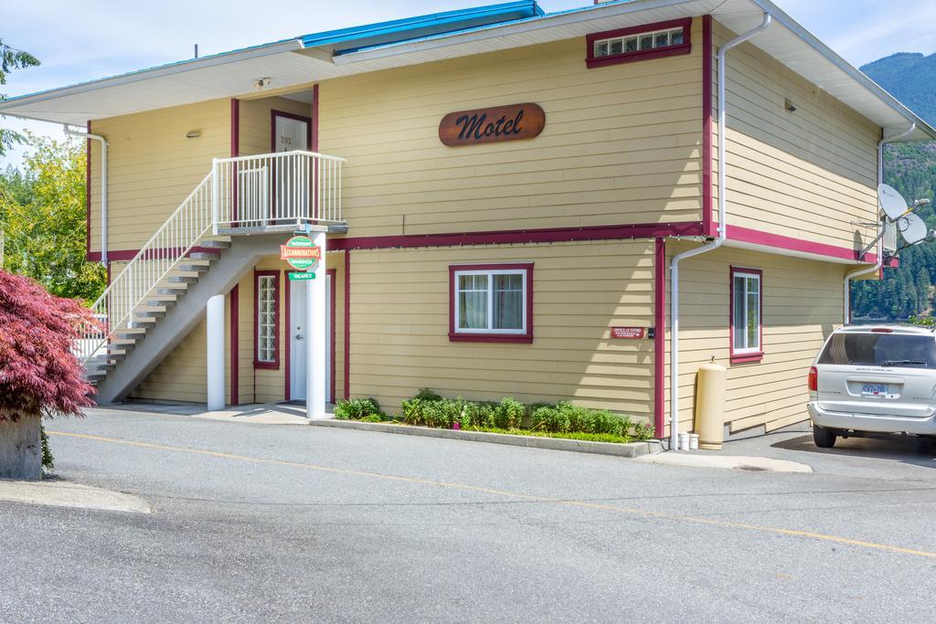 Motel Bathgate Marina Egmont Exterior photo